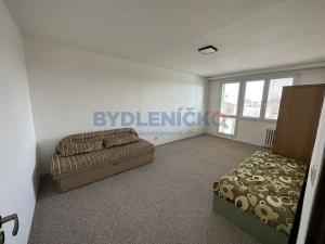 Pronájem bytu 2+1, České Budějovice, V. Talicha, 67 m2