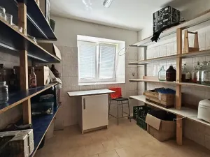 Prodej ubytování, Dešov, 2827 m2