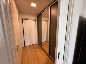 Pronájem bytu 1+kk, Praha - Velká Chuchle, Na hvězdárně, 36 m2