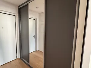 Pronájem bytu 1+kk, Praha - Velká Chuchle, Na hvězdárně, 36 m2