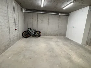 Pronájem bytu 1+kk, Praha - Velká Chuchle, Na hvězdárně, 36 m2