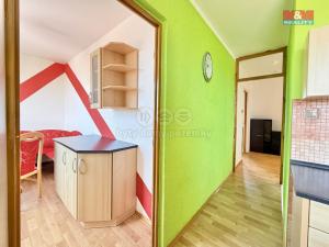 Prodej bytu 5+1, Broumov - Nové Město, U Větrolamu, 92 m2