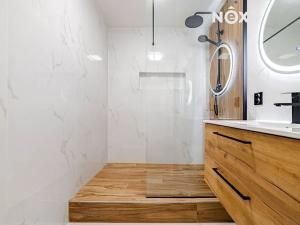 Prodej bytu 3+1, Praha - Michle, Kremnická, 65 m2