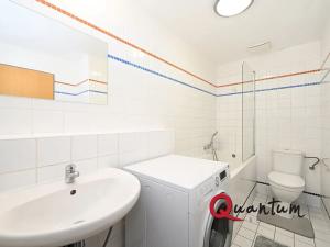 Pronájem bytu 2+kk, Praha - Libeň, Novákových, 48 m2