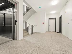 Pronájem bytu 2+kk, Praha - Smíchov, Nádražní, 54 m2