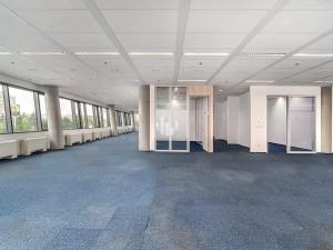 Pronájem kanceláře, Praha - Prosek, Prosecká, 1106 m2