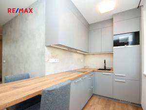 Pronájem bytu 1+kk, Praha - Kunratice, K Václavce, 45 m2