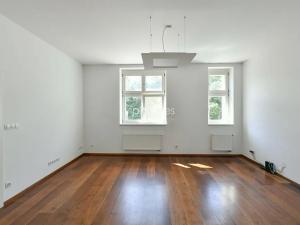 Pronájem vily, Praha - Dejvice, Soborská, 340 m2