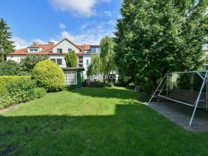 Pronájem vily, Praha - Dejvice, Soborská, 340 m2