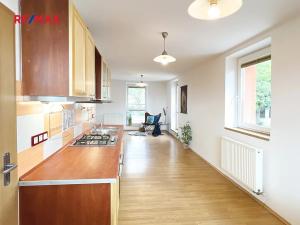 Prodej bytu 3+kk, Praha - Petrovice, Edisonova, 70 m2