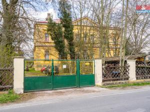 Prodej činžovního domu, Křinec, Tyršova, 630 m2