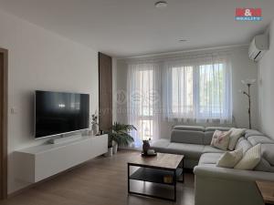 Prodej bytu 3+1, Zlín - Malenovice, třída Svobody, 68 m2