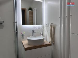 Prodej bytu 3+1, Zlín - Malenovice, třída Svobody, 68 m2