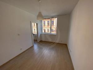 Pronájem bytu 2+kk, České Budějovice, B. Smetany, 44 m2