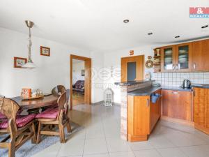 Prodej rodinného domu, Borová, 370 m2