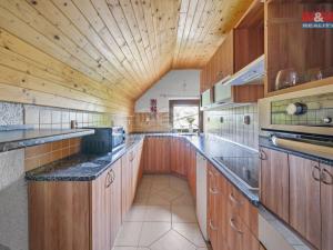 Prodej rodinného domu, Borová, 370 m2