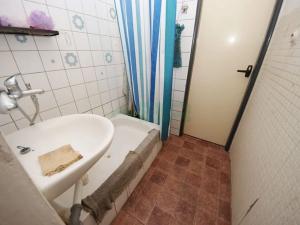 Prodej bytu 3+1, Praha - Prosek, Vysočanská, 79 m2
