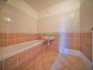 Prodej bytu 4+1, Praha - Břevnov, Talichova, 128 m2