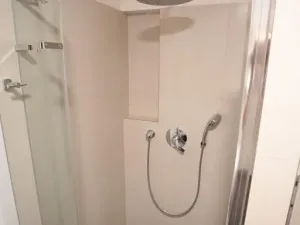 Pronájem bytu 1+kk, Praha - Karlín, Sokolovská, 35 m2