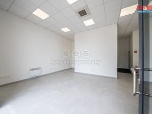 Pronájem obchodního prostoru, Modřice, Tyršova, 349 m2