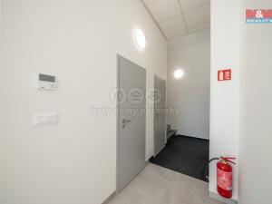 Pronájem obchodního prostoru, Modřice, Tyršova, 349 m2