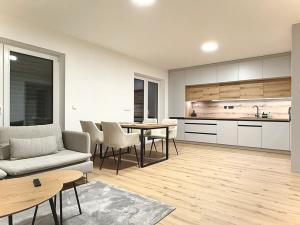 Pronájem bytu 3+kk, Frýdek-Místek, Panské Nové Dvory, 74 m2