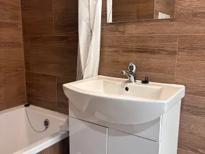 Pronájem bytu 1+1, Jablonné v Podještědí, U Školy, 35 m2