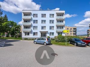 Prodej bytu 2+1, Rosice, Komenského náměstí, 58 m2