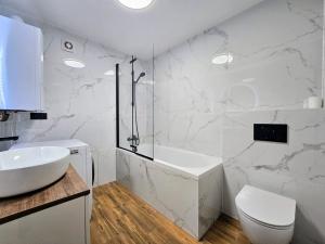 Prodej ubytování, Praha - Nové Město, Klimentská, 80 m2