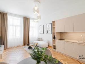 Pronájem bytu 2+kk, Praha - Vinohrady, Lublaňská, 50 m2