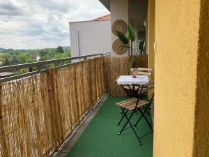 Pronájem bytu 1+kk, Neveklov, náměstí Jana Heřmana, 40 m2