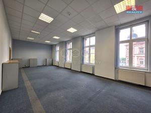 Pronájem kanceláře, Cheb, Májová, 25 m2