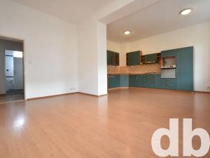 Pronájem bytu 2+kk, Karlovy Vary, Moskevská, 64 m2