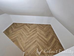 Prodej bytu 4+kk, Praha - Kobylisy, Ořechová, 111 m2