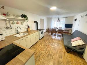 Prodej rodinného domu, Bukovany, 130 m2