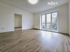 Pronájem bytu 2+1, Pardubice, náměstí Dukelských hrdinů, 58 m2