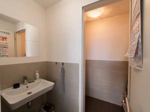 Pronájem obchodního prostoru, Praha - Holešovice, Argentinská, 151 m2
