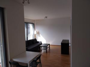 Pronájem bytu 1+kk, Praha - Karlín, Breitfeldova, 38 m2