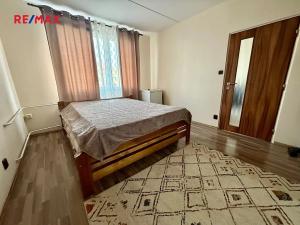Pronájem bytu 1+1, Plzeň, Na Dlouhých, 37 m2