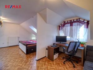 Prodej rodinného domu, Cerhovice, Mayerova, 216 m2
