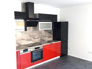 Pronájem bytu 1+kk, Zlín, Lorencova, 31 m2