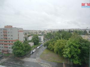 Prodej bytu 3+1, Praha - Prosek, Lovosická, 79 m2