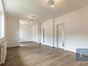 Prodej bytu 3+kk, Praha - Zbraslav, Žitavského, 72 m2