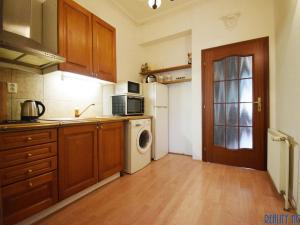 Pronájem bytu 2+1, Praha - Žižkov, Blodkova, 74 m2