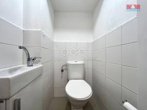 Pronájem bytu 2+1, Zlín, Štefánikova, 35 m2