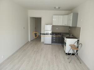 Pronájem bytu 1+kk, Zlín - Kudlov, Výšina, 29 m2