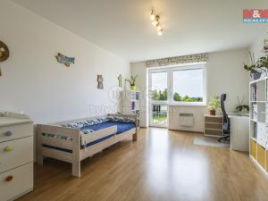 Prodej bytu 3+kk, Jesenice, V Roháči I., 75 m2