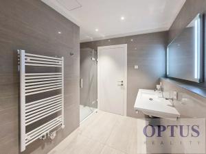 Pronájem bytu 2+kk, Praha - Smíchov, Holečkova, 76 m2