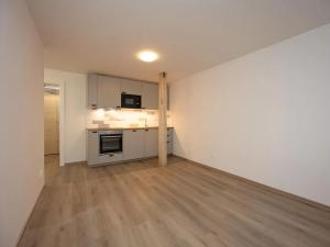 Pronájem bytu 2+kk, Olomouc, Bořivojova, 93 m2