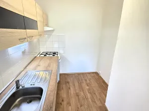 Prodej bytu 2+kk, Praha - Chodov, Konstantinova, 43 m2
